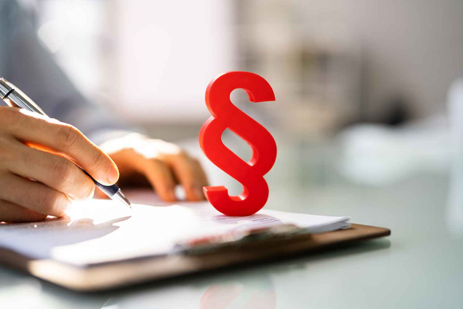 Mappe mit Paragraph Symbol